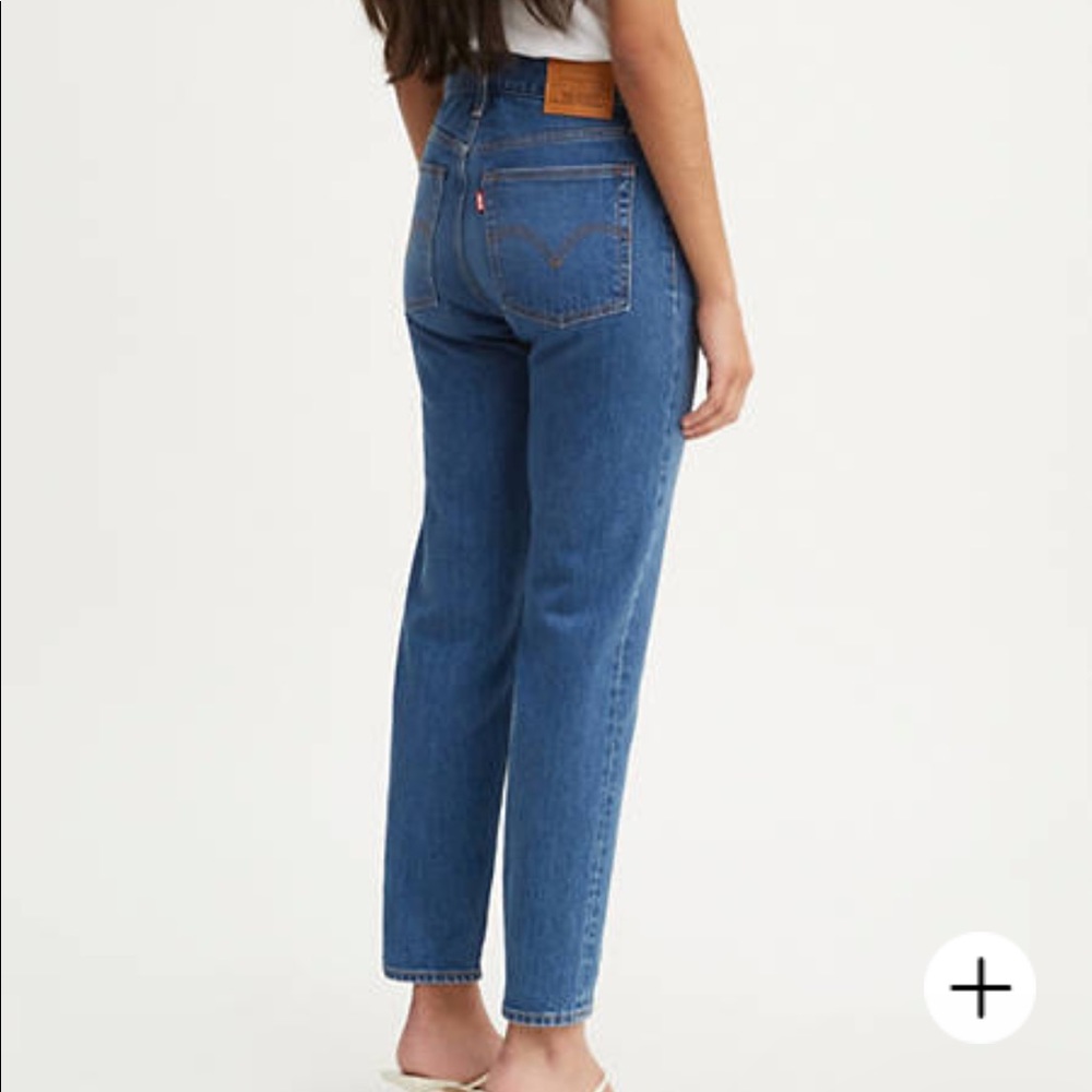 Levi wedgie fit ankle jeans